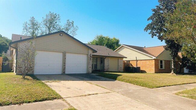 Building Photo - 5603 Cactus Forest Dr