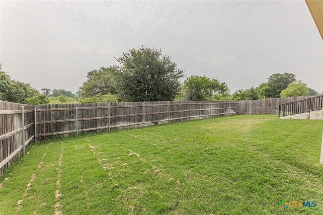 Building Photo - 3212 Trinity Dr
