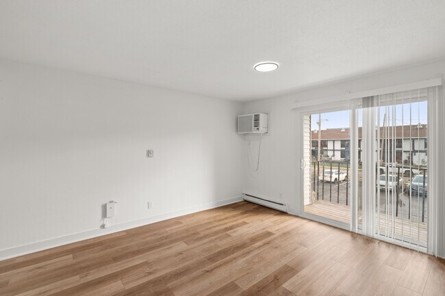 Foto del edificio - Crossroad Apartments