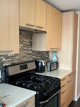 Building Photo - 9060 Palisade Ave