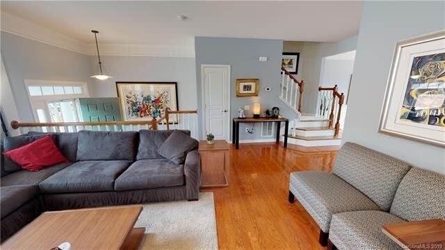 Foto del edificio - 15267 Kessler Dr