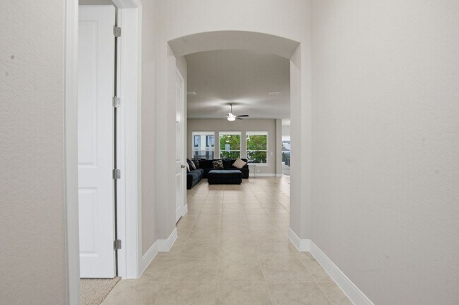 Foto del edificio - 24710 Faraday