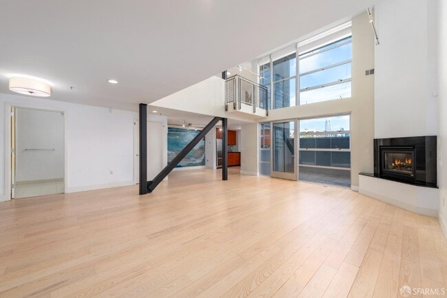 Building Photo - 1221 Harrison St