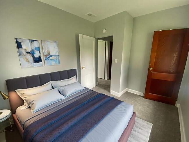 Foto del edificio - 806 Shire