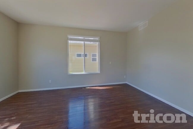 Building Photo - 1426 S Haleyville Cir