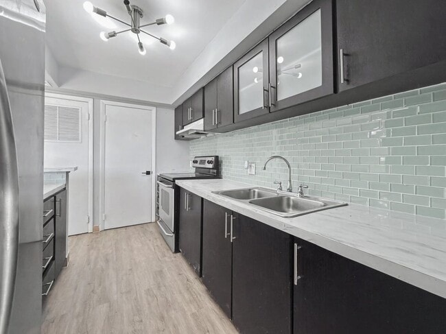 Building Photo - 8401 SW 107th Ave