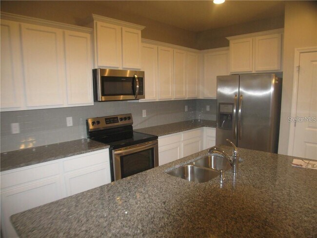 Foto del edificio - 2607 Midnight Pearl Dr