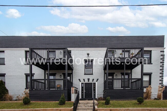 Foto del edificio - 1329 E Market St