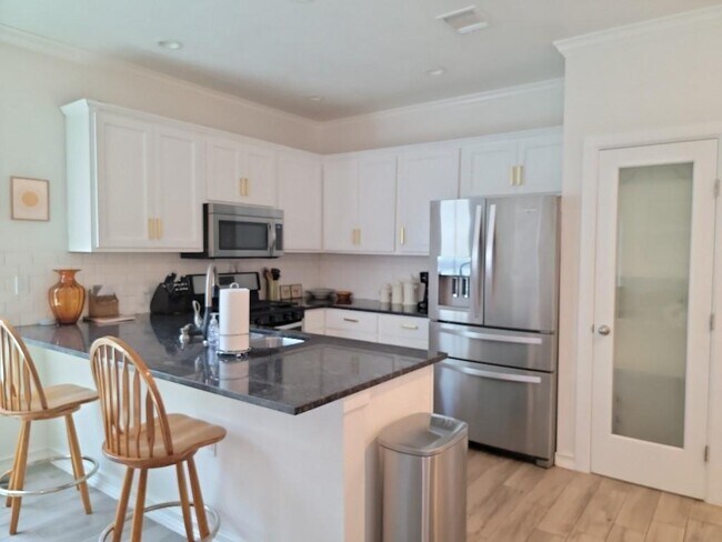 Foto del edificio - 2109 Maxwell Ln