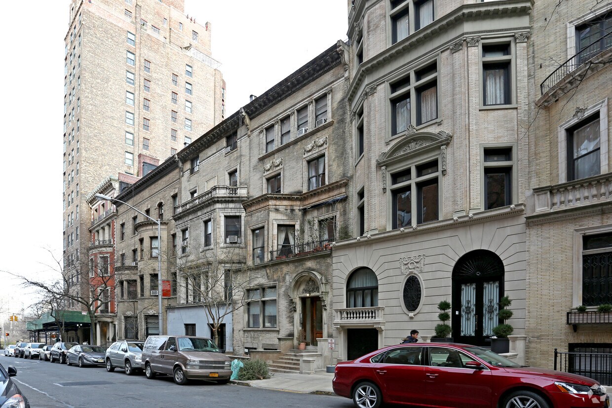 Foto del edificio - 315 W 74th St