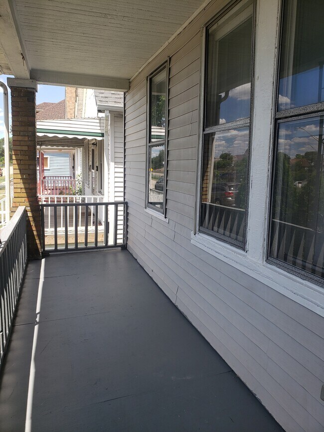 Foto del edificio - 11384 Nagel St