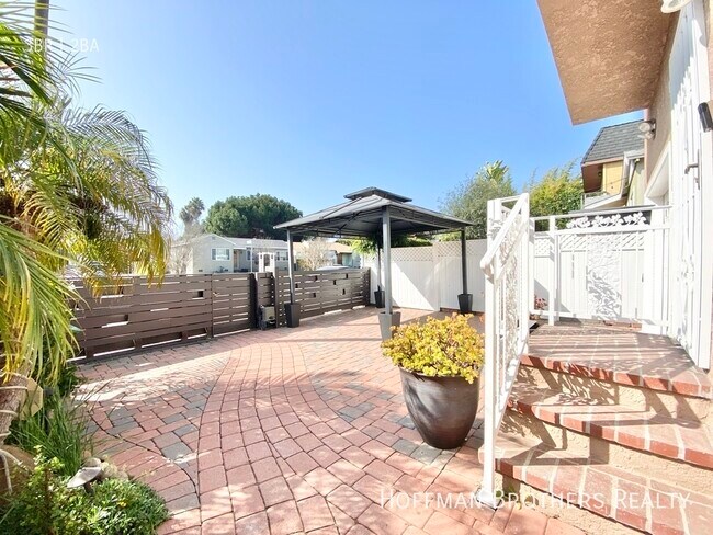 Building Photo - 4162 Alla Rd