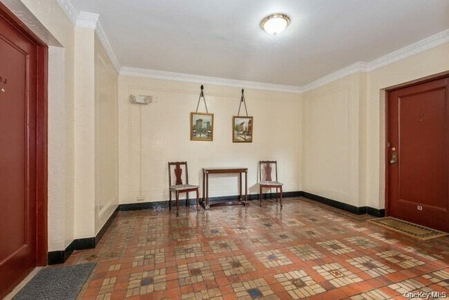 Foto del edificio - 87 N Broadway