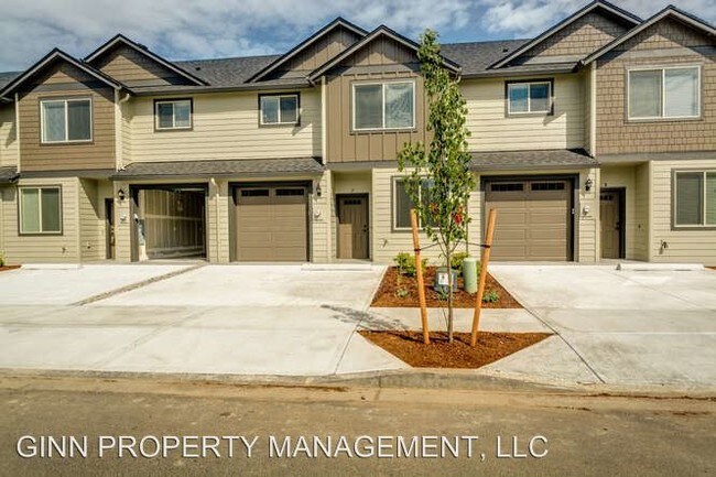 Building Photo - 7600 NE 31st Cir