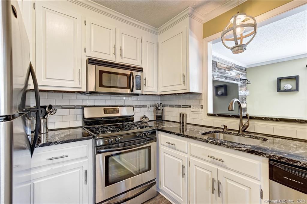 Foto principal - 1159 Highland Ave
