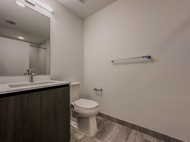 Foto del edificio - 170 NE 23rd St