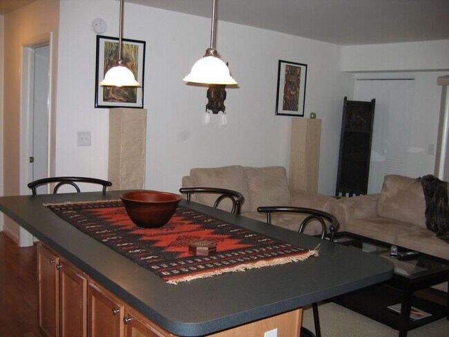 Foto del edificio - 1800-D132 Jefferson Park Ave