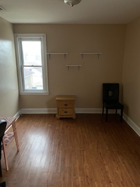 Foto del edificio - 6214 S Kilpatrick Ave