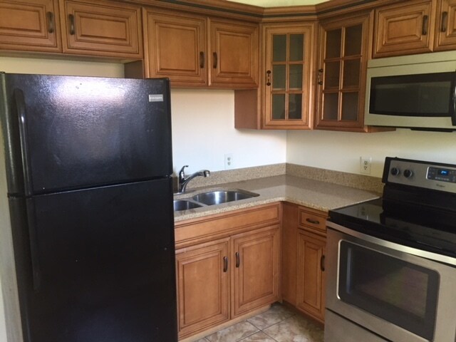 Foto del edificio - 7320 Sunset Ave