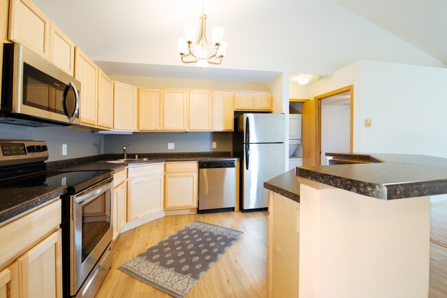 Apartment - High Point Woods