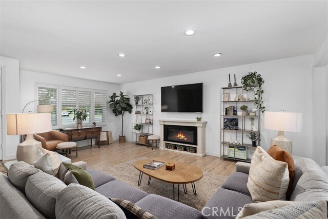 Foto del edificio - 13772 Ridgecrest Cir