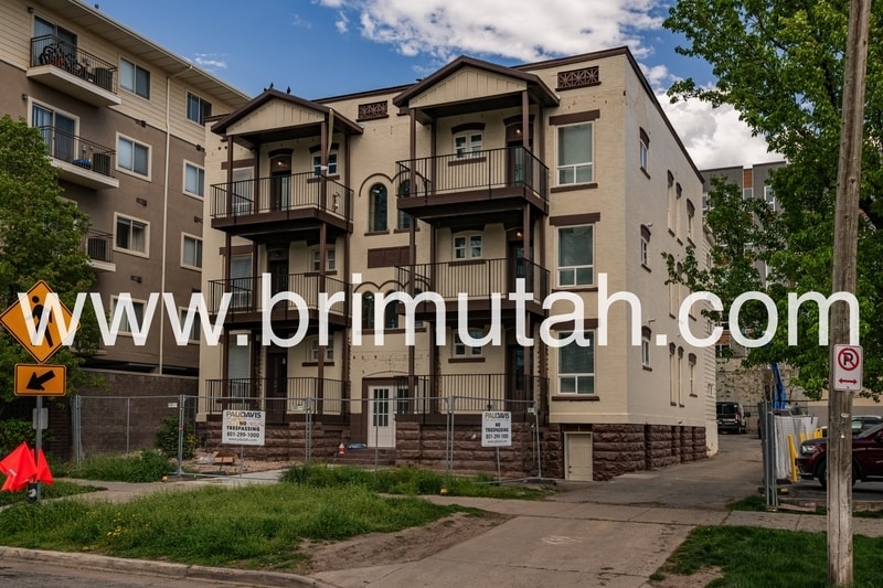 Photo - 243 South 300 East - 1