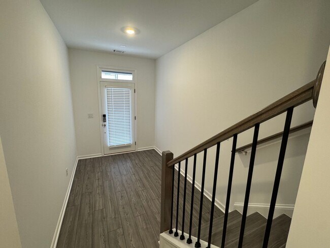Foto del edificio - Beautiful 4 bed 3.5 Bath Home in Heart of Lawrenceville!