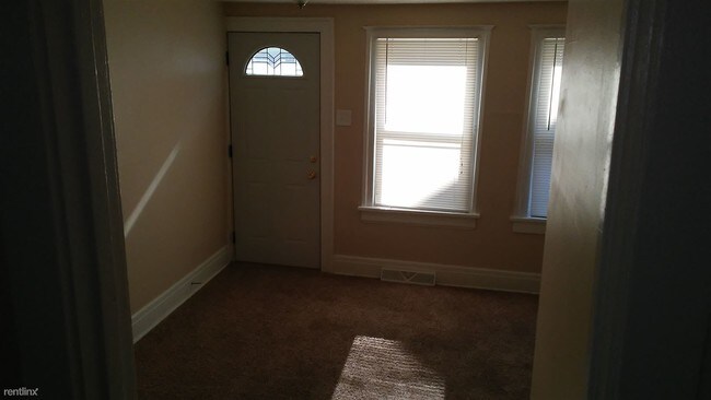 Foto del edificio - 8720 W Mitchell St