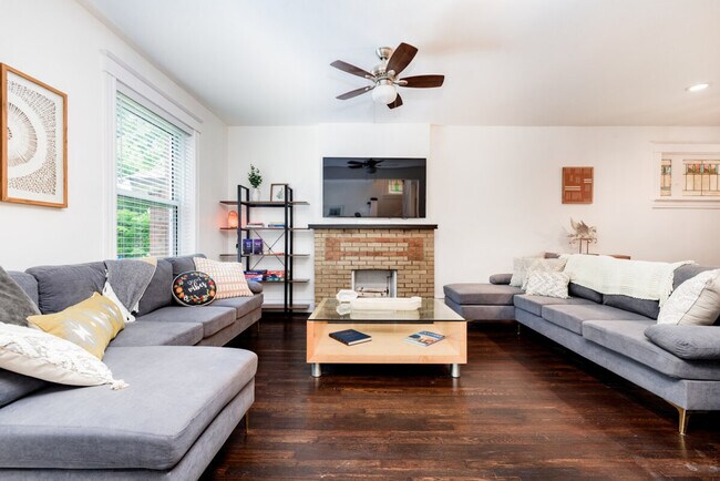 Foto del edificio - 4030 Hartford St