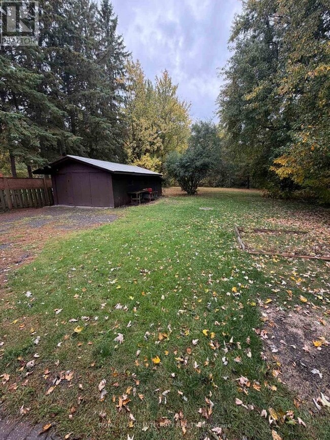 Building Photo - 7 Lennox St