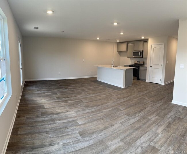 Foto del edificio - 7708 Shaddix St