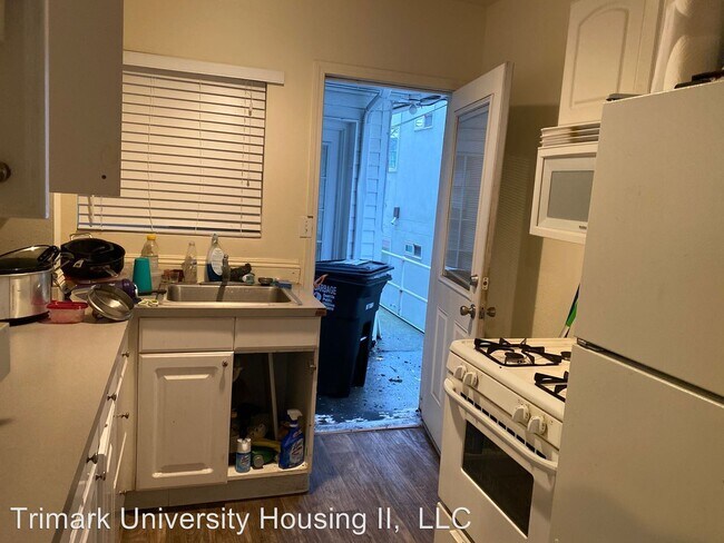 Foto del edificio - 4546 19th Ave NE