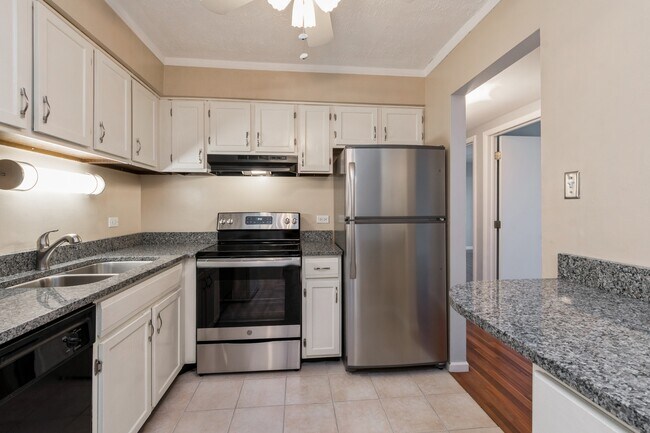 Foto del edificio - 6726 181st St