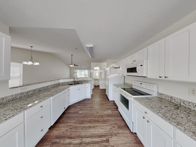 Foto del edificio - 14004 Ballyshannon Ln