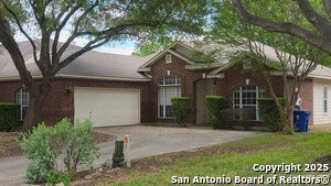 Foto principal - 210 Tapwood Ln
