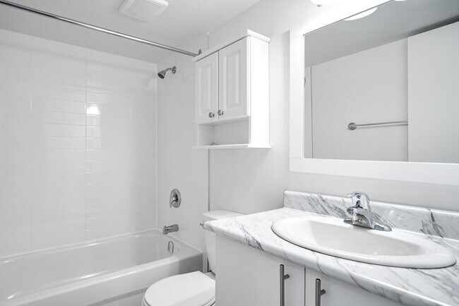 Photo du bâtiment - The Tadoussac Apartments