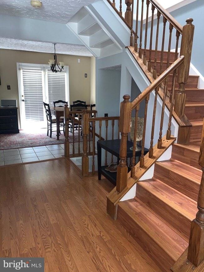 Building Photo - 630 Budleigh Cir