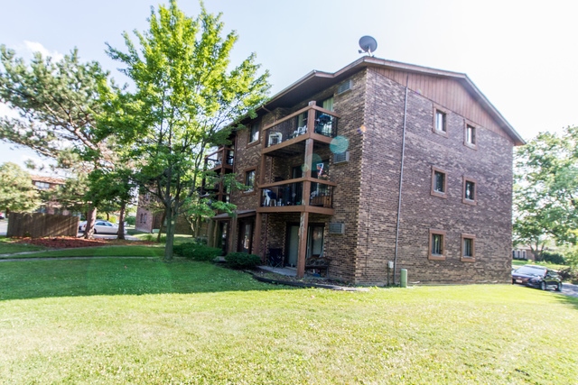 Foto del edificio - 15133 S Orlan Brook Dr