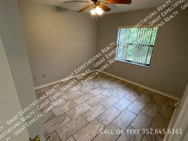 Foto del edificio - 5105 SE 106th St