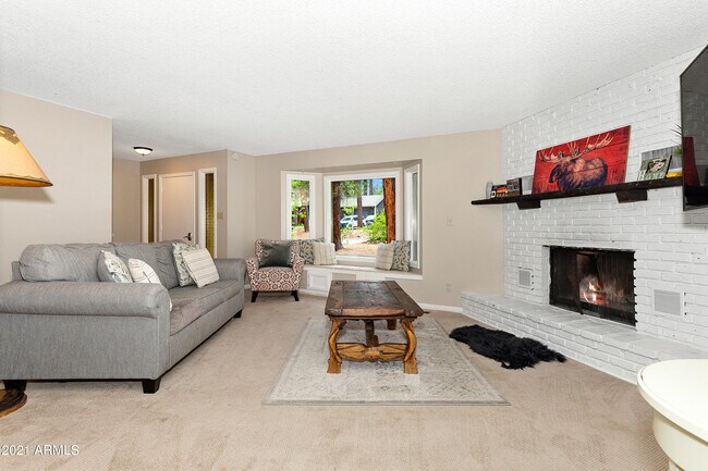 Foto del edificio - 3330 S Moore Cir