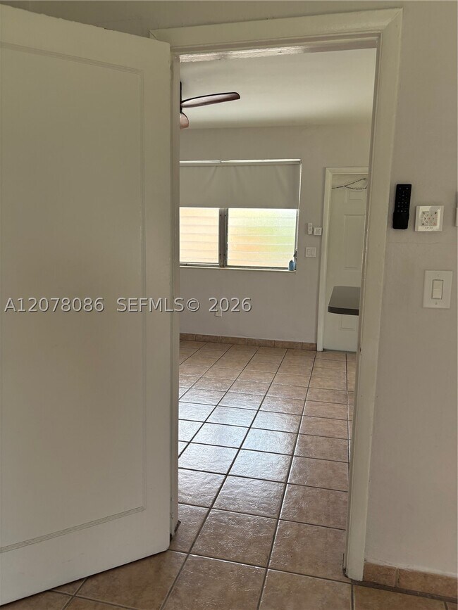 Foto del edificio - 435 SW 5th St