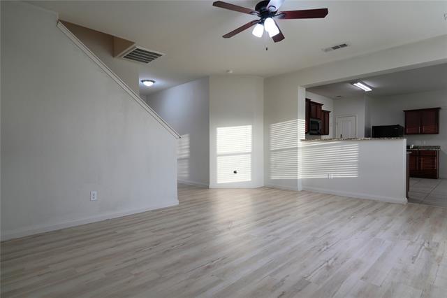 Foto del edificio - 344 Magnolia Dr