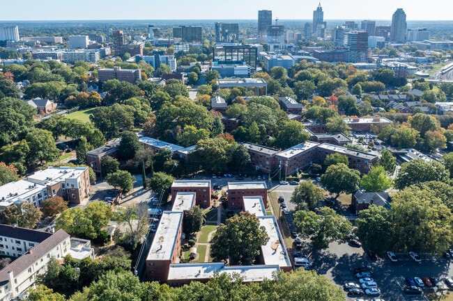 Aerial Photo - The Shelton at Cameron Court Apts.