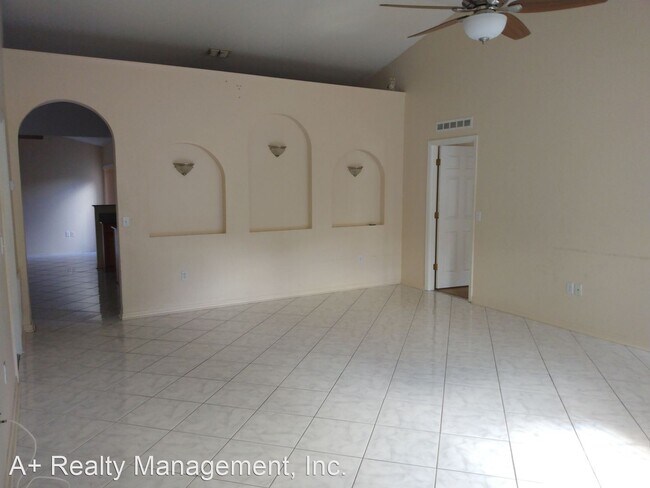 Building Photo - 4 br, 2 bath House - 11271 Topaz St