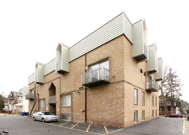 Foto del edificio - Dean Apartments