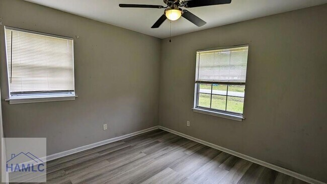 Foto del edificio - 613 Franklin St