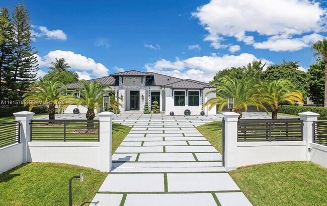 Foto del edificio - 250 NW 129th Ave