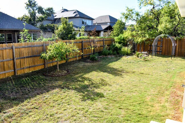 Building Photo - 9206 Spade Cir