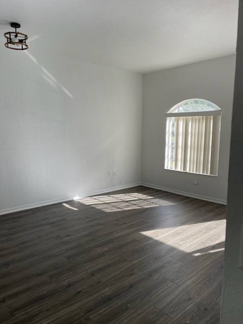 Foto del edificio - 317 Port Pleasant Dr
