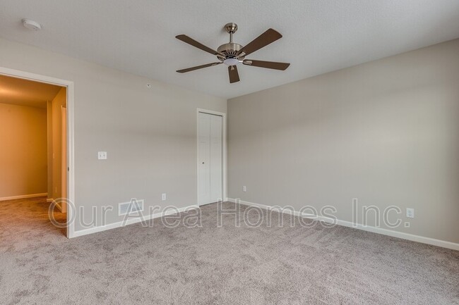 Building Photo - 12632 Pond View Rd